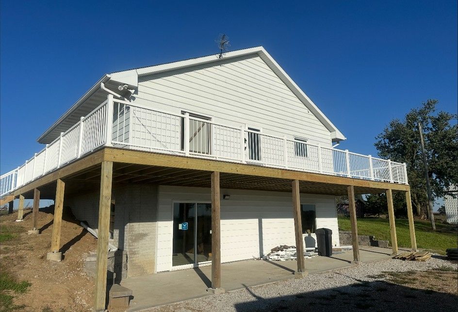 Listing Photo: 